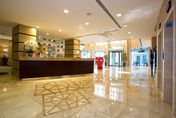 Ramada by Wyndham Istanbul Taksim – صورة 8